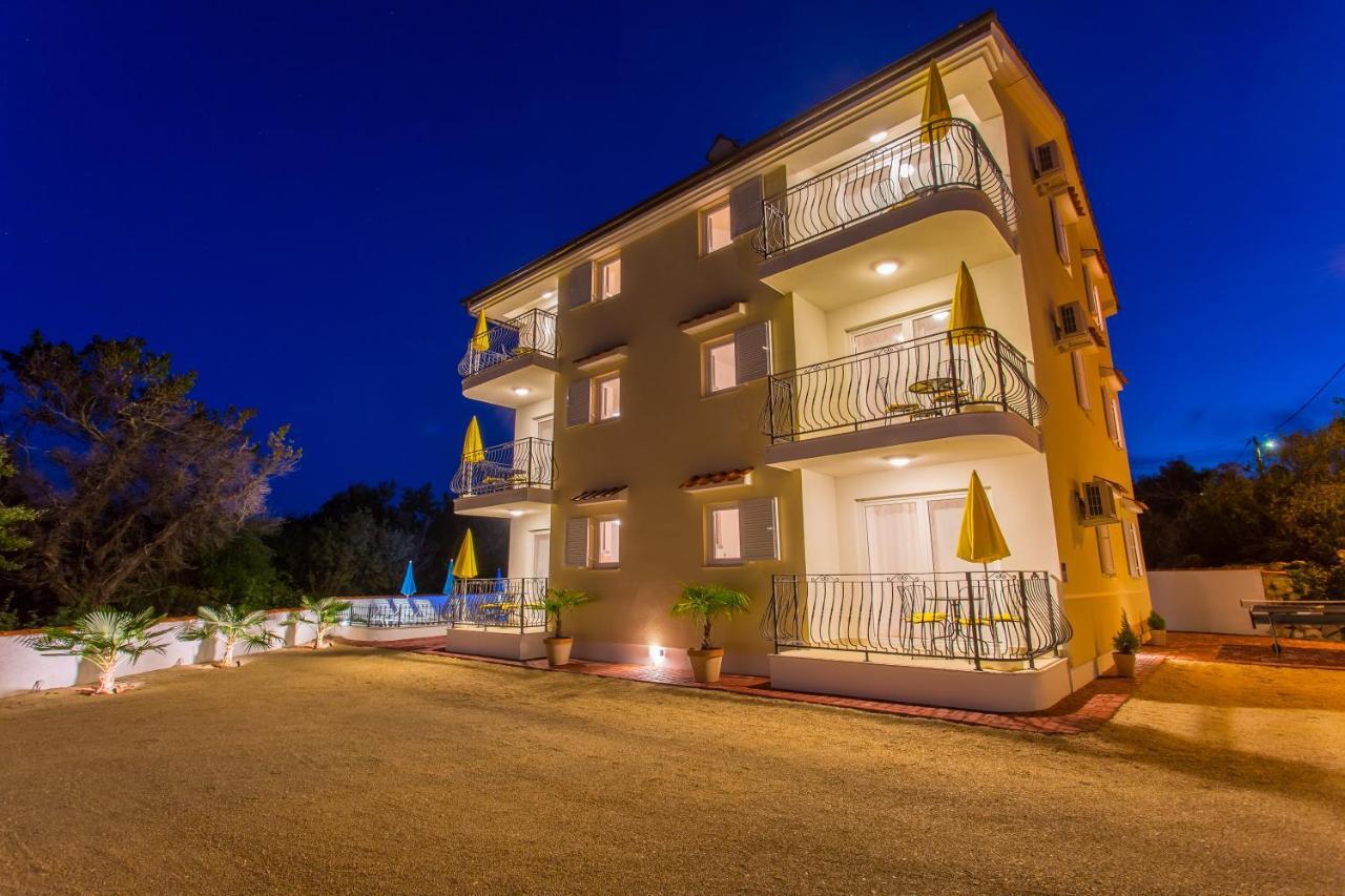 Luxury Palmer Residence Krk Dobrinj Exterior foto